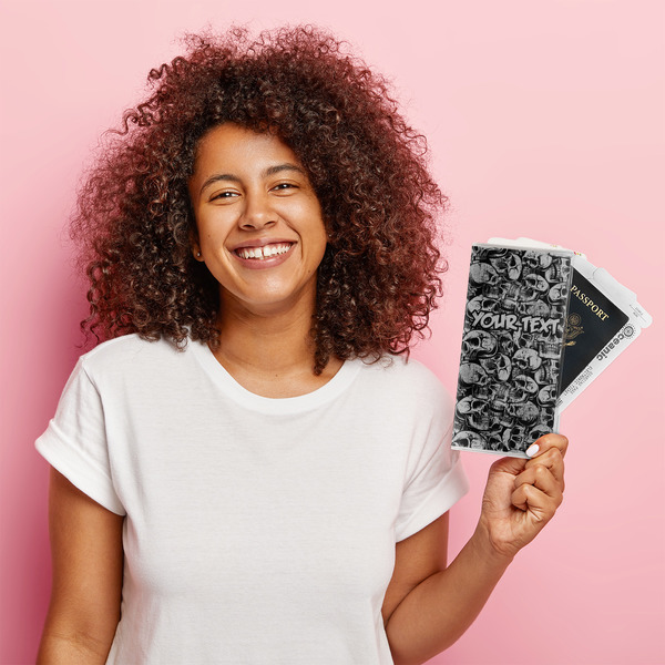 Skulls Vinyl Document Holder - LIFESTYLE