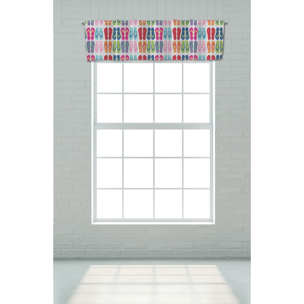 FlipFlop Valance - On window