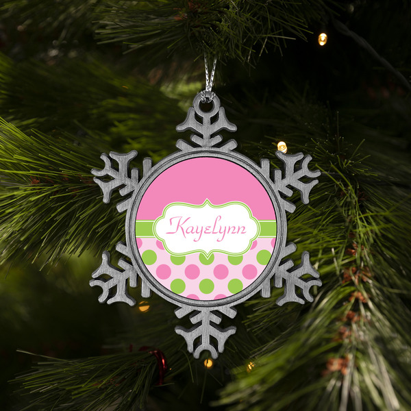 Pink & Green Dots Vintage Snowflake - (LIFESTYLE)