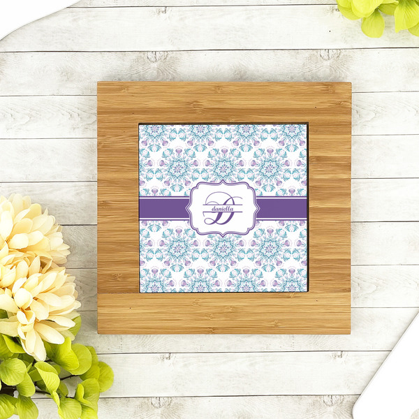Mandala Floral Bamboo Trivet with 6" Tile - LIFESTYLE