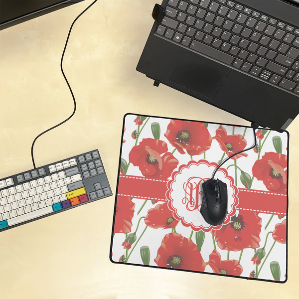 Poppies Medium Gaming Mats - LIFESTYLE