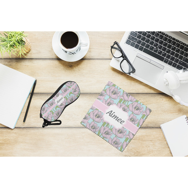 Wild Tulips Eyeglass Case and Cloth Set - LIFESTYLE
