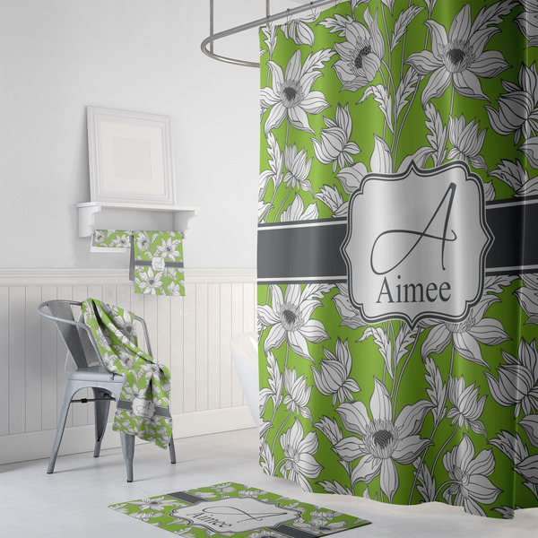 Wild Daisies Bath Towel Sets - 3-piece - In Context