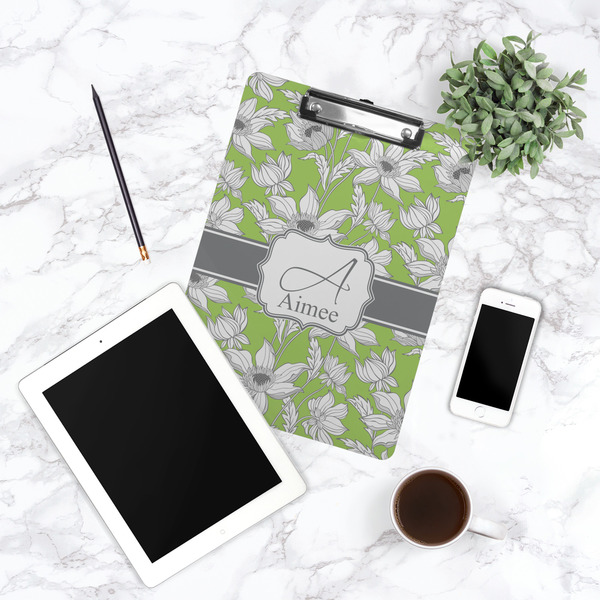 Wild Daisies Clipboard - Lifestyle Photo