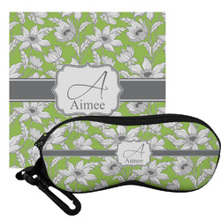 Wild Daisies Eyeglass Case & Cloth (Personalized)