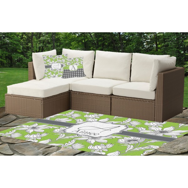 Wild Daisies Outdoor Mat & Cushions