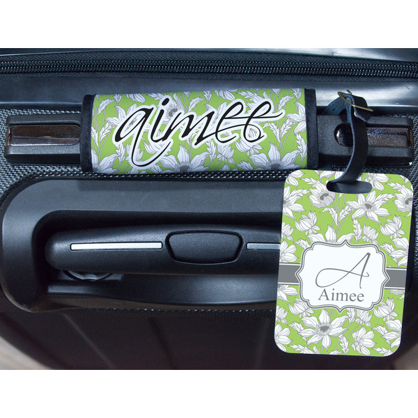 Wild Daisies Metal Luggage Tag & Handle Wrap - In Context