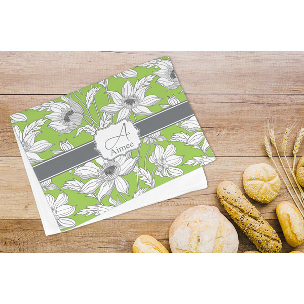 Wild Daisies Microfiber Kitchen Towel - LIFESTYLE
