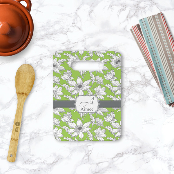 Wild Daisies Rectangle Trivet with Handle - LIFESTYLE