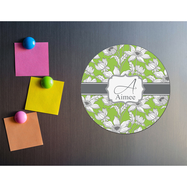 Wild Daisies Round Fridge Magnet - LIFESTYLE