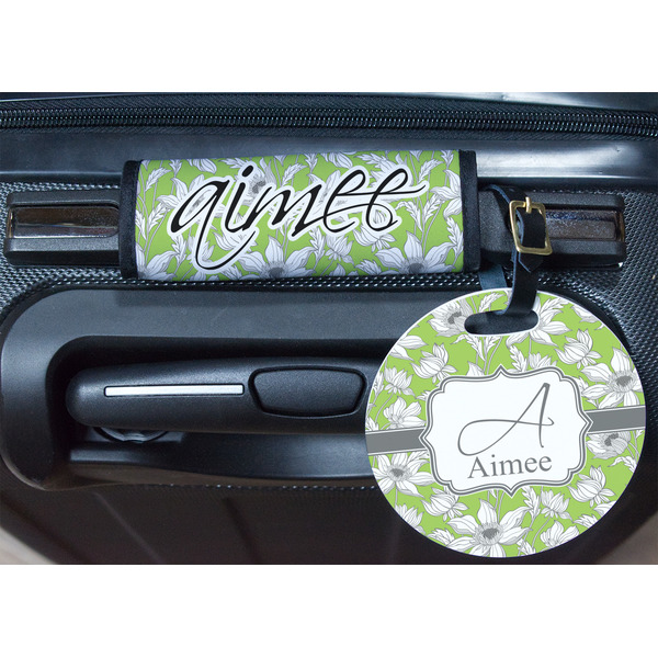Wild Daisies Round Luggage Tag & Handle Wrap - In Context