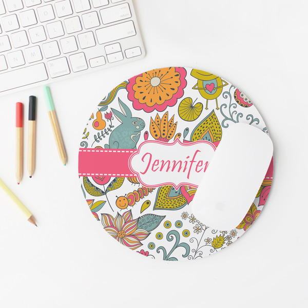 Wild Garden Round Mousepad - LIFESTYLE 2