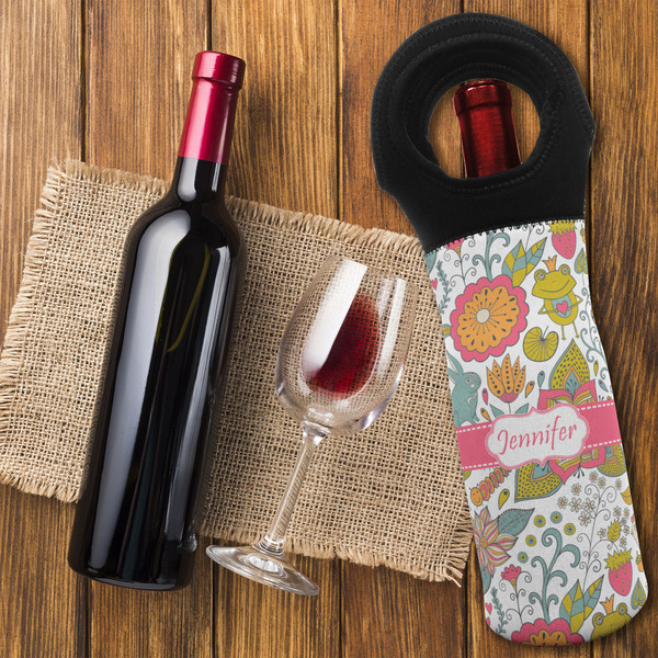 Wild Garden Wine Tote Bag - FLATLAY