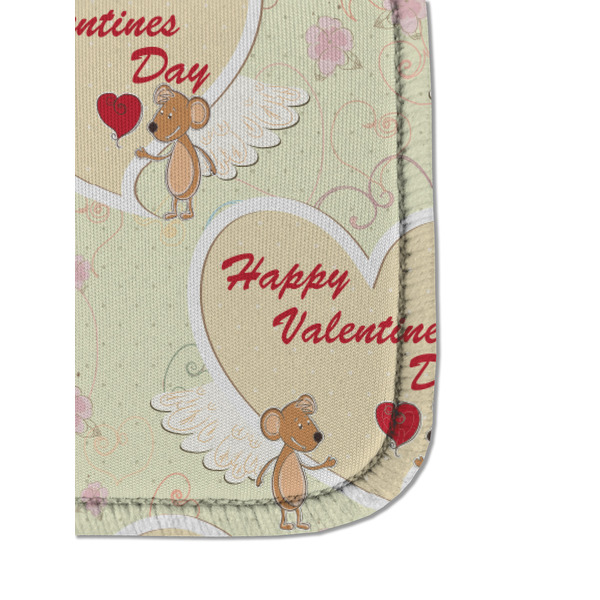 Mouse Love Sanitizer Holder Keychain - Detail