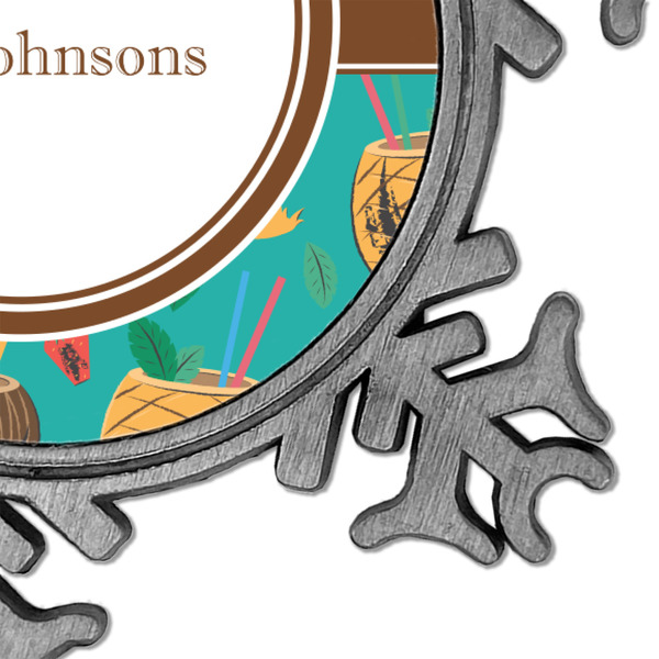 Coconut Drinks Vintage Snowflake - Detail