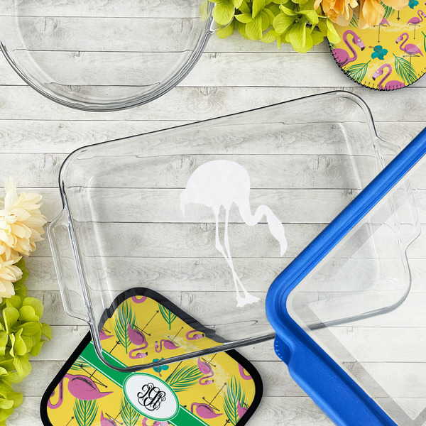 Pink Flamingo Glass Baking Dish - LIFESTYLE (13x9)