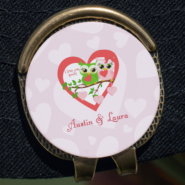 Valentine Owls Golf Ball Marker Hat Clip - Gold - Close Up