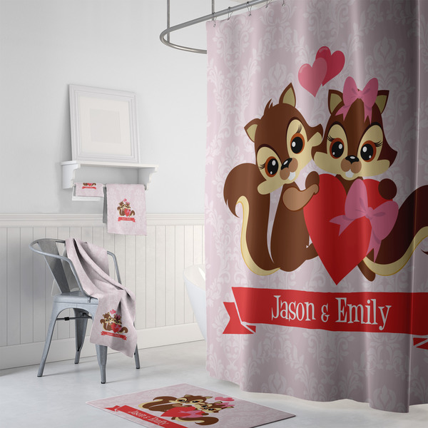 Chipmunk Couple Bath Towel Sets - 3-piece - In Context