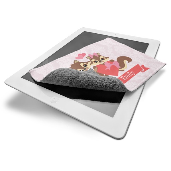 Chipmunk Couple Electronic Screen Wipe - iPad