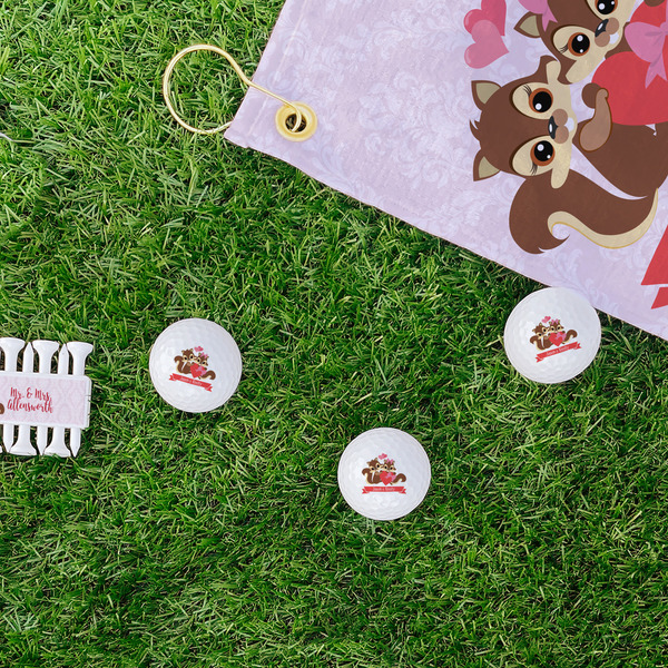 Chipmunk Couple Golf Balls - Generic - Set of 3 - LIFESTYLE