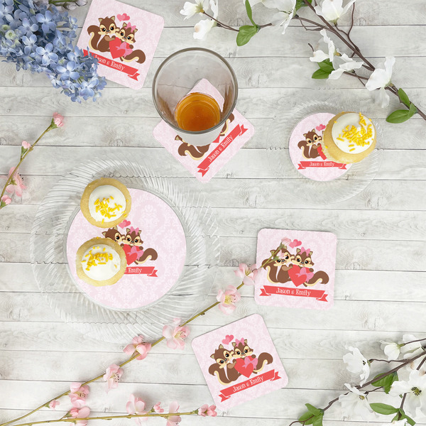 Chipmunk Couple Plastic Party Dinner Plates - In Context