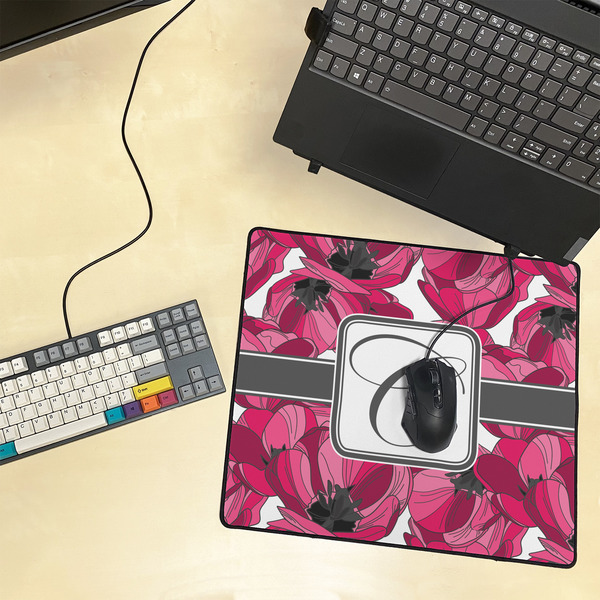 Tulips Medium Gaming Mats - LIFESTYLE