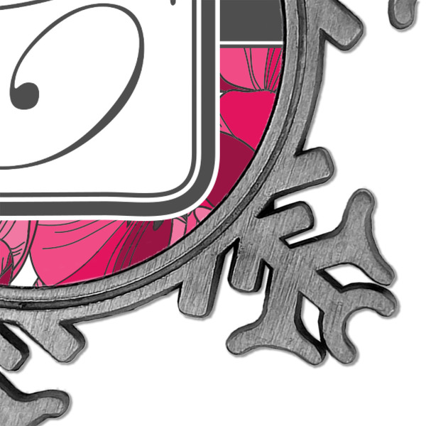 Tulips Vintage Snowflake - Detail