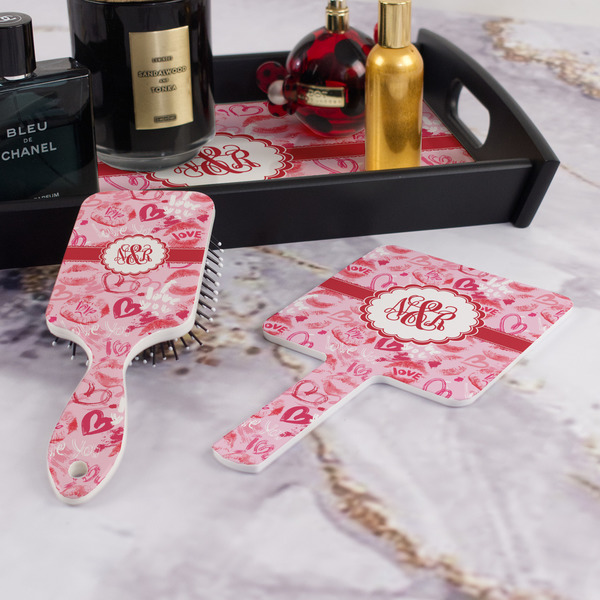 Lips n Hearts Hair Brush and Hand Mirror - Bathroom Scene