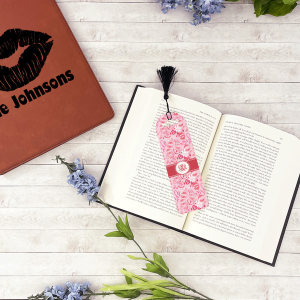 Lips n Hearts Plastic Bookmarks - In Context