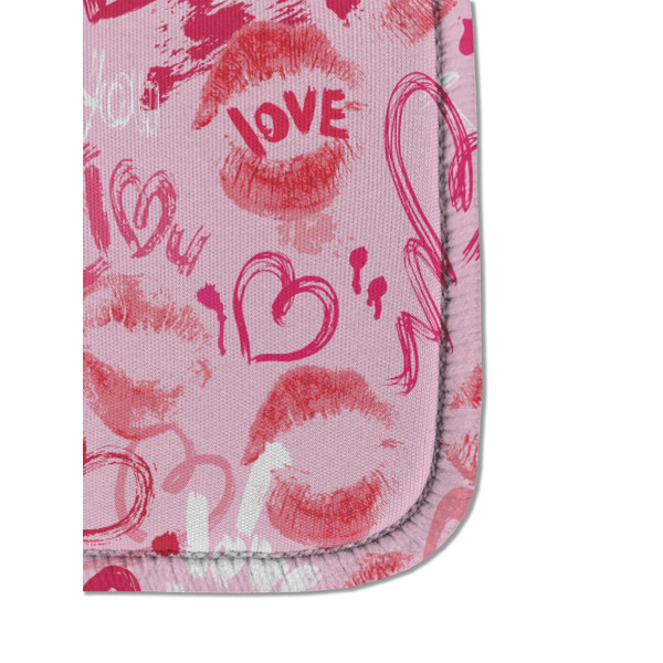 Lips n Hearts Sanitizer Holder Keychain - Detail
