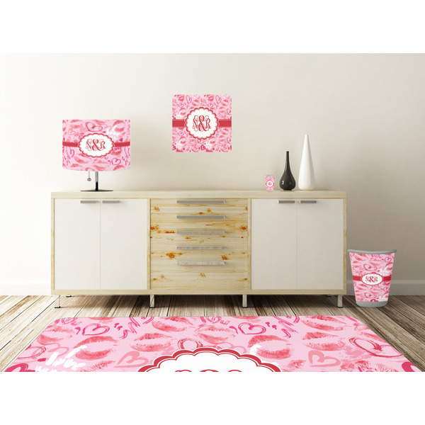 Lips n Hearts Square Wall Decal Wooden Desk