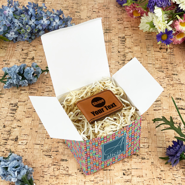 Retro Squares Cubic Gift Box - In Context
