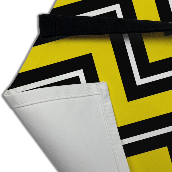 Buzzing Bee Apron - (Detail)