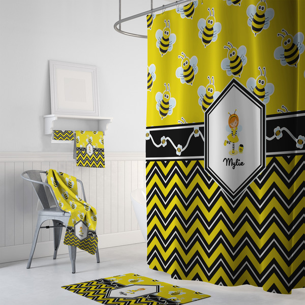 Buzzing Bee Bath Towel Sets - 3-piece - In Context