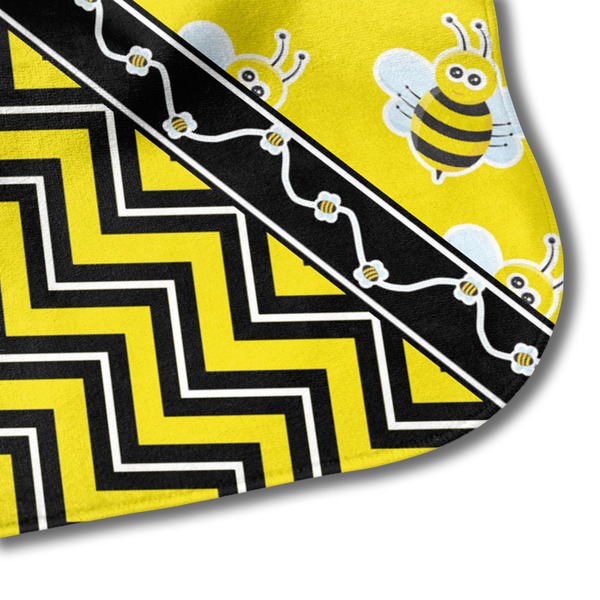 Buzzing Bee Hooded Baby Towel- Detail Corner