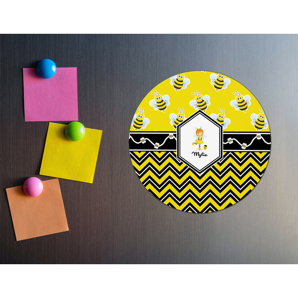 Buzzing Bee Round Fridge Magnet - LIFESTYLE