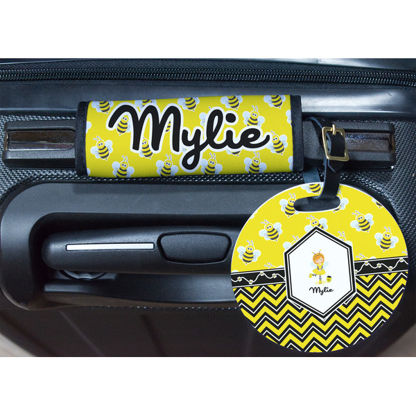 Buzzing Bee Round Luggage Tag & Handle Wrap - In Context