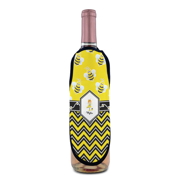 Buzzing Bee Wine Bottle Apron - IN CONTEXT