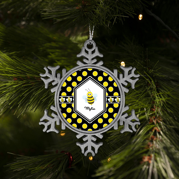 Bee & Polka Dots Vintage Snowflake - (LIFESTYLE)