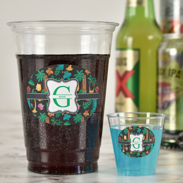 Hawaiian Masks Party Cups - 16oz - In Context