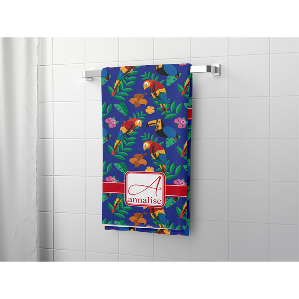 Parrots & Toucans Bath Towel - LIFESTYLE