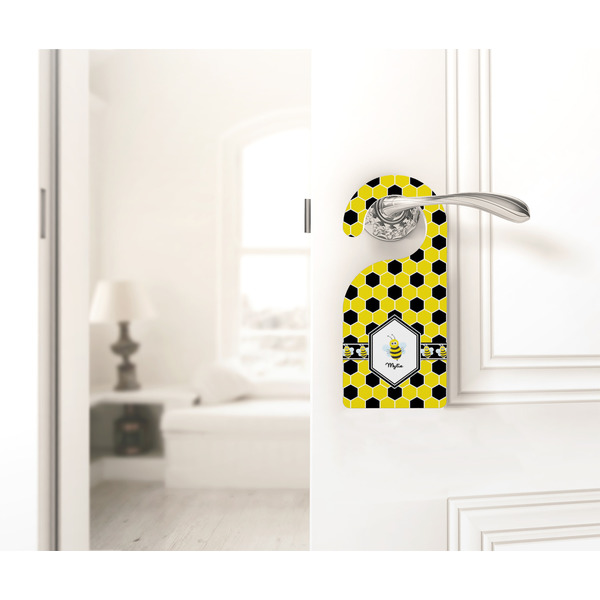 Honeycomb Door Hanger - LIFESTYLE