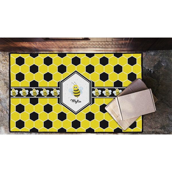 Honeycomb Door Mat - LIFESTYLE (Lrg)