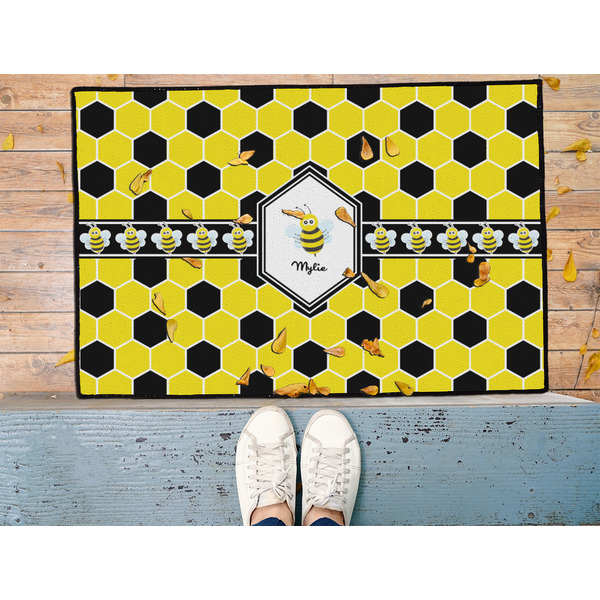 Honeycomb Door Mat - LIFESTYLE (Med)
