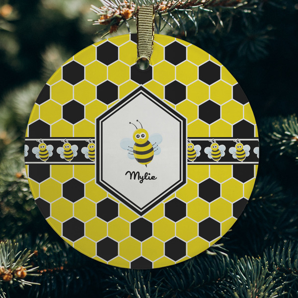 Honeycomb Frosted Glass Ornament - Round (Lifestyle)