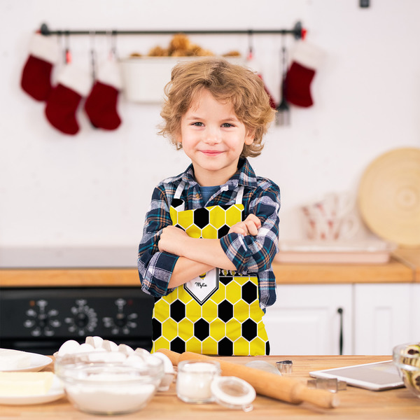Honeycomb Kid's Aprons - Small - Lifestyle