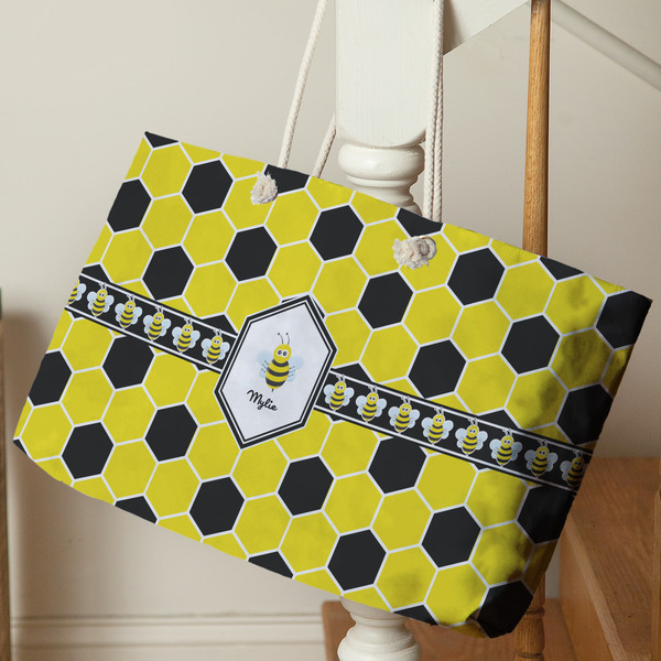 Honeycomb Large Rope Tote - Life Style