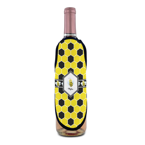 Honeycomb Wine Bottle Apron - IN CONTEXT