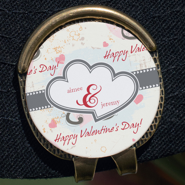 Cats in Love Golf Ball Marker Hat Clip - Gold - Close Up