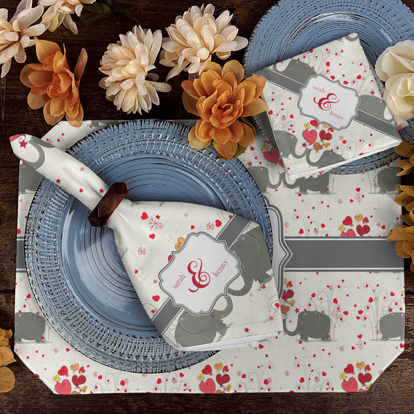 Elephants in Love Dining Set